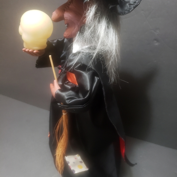 Vintage 1988 FUNNY TOYS Halloween "Witch" Figure - Picture 6 of 11